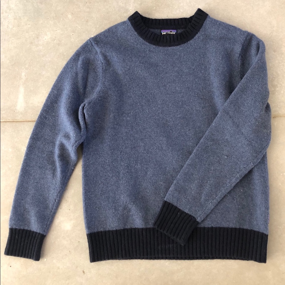 Men’s Patagonia sweater